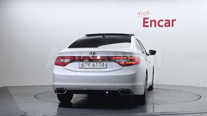 Hyundai Grandeur 2015 — 4