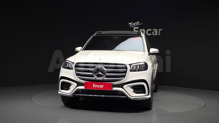 Mercedes-Benz GLS Class 2026 — 3