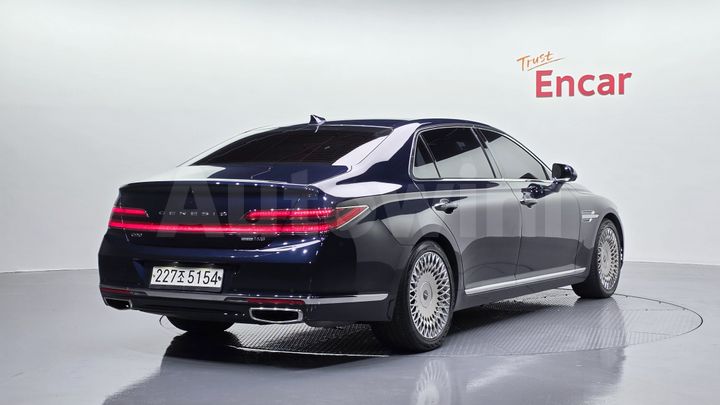 Genesis G90 2019 — 2