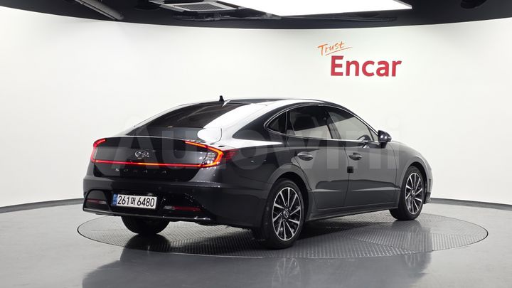 Hyundai Sonata 2023 — 2