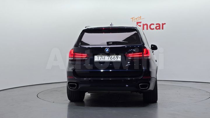 BMW X5 2017 — 4