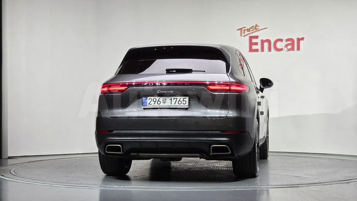 Porsche Cayenne 2019 — 4