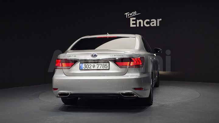 Lexus LS 2014 — 4