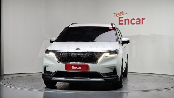 Kia Carnival 2021 — 3