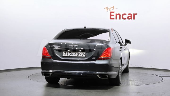 Genesis EQ900 2018 — 4