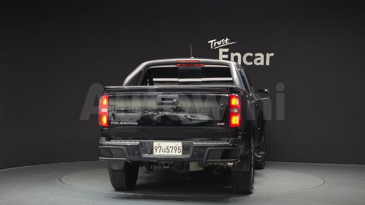 Chevrolet Colorado 2021 — 4