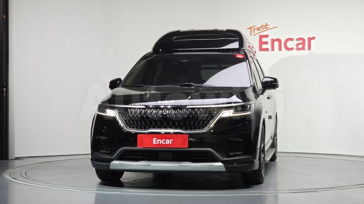 Kia Carnival 2023 — 3