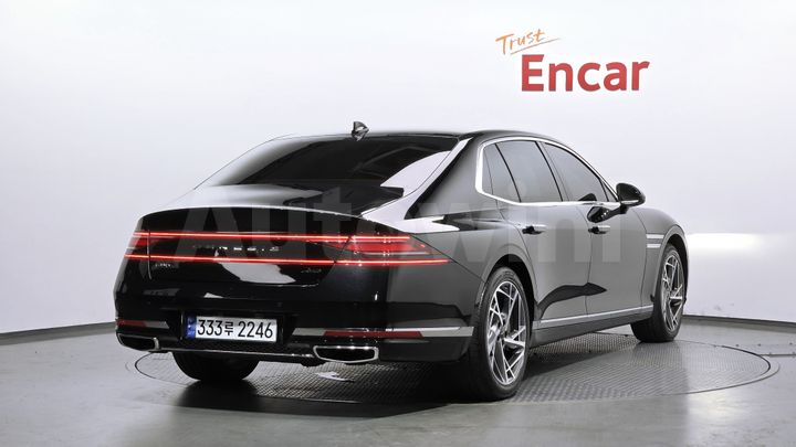 Genesis G90 2024 — 2