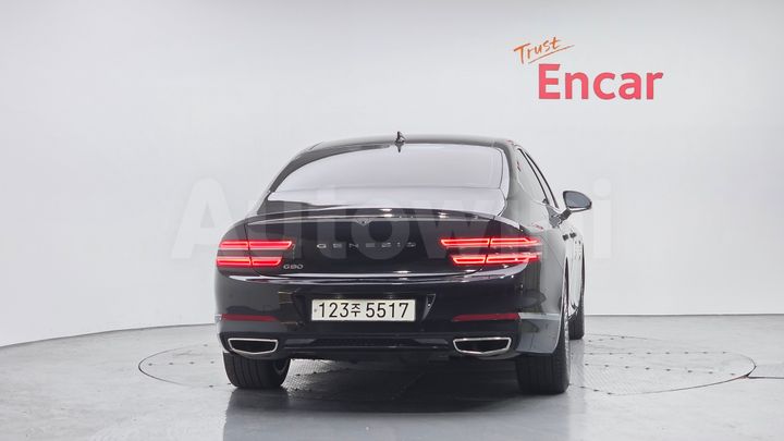 Genesis G80 2022 — 4