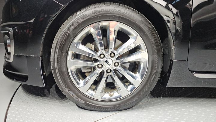 Kia Carnival 2017 — 5