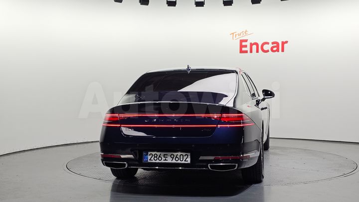 Genesis G90 2023 — 5