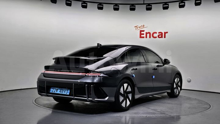 Hyundai Ioniq 2023 — 2