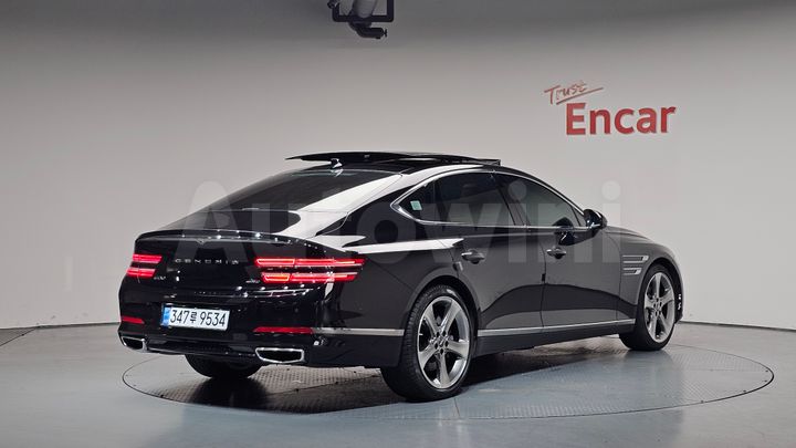 Genesis G80 2022 — 2