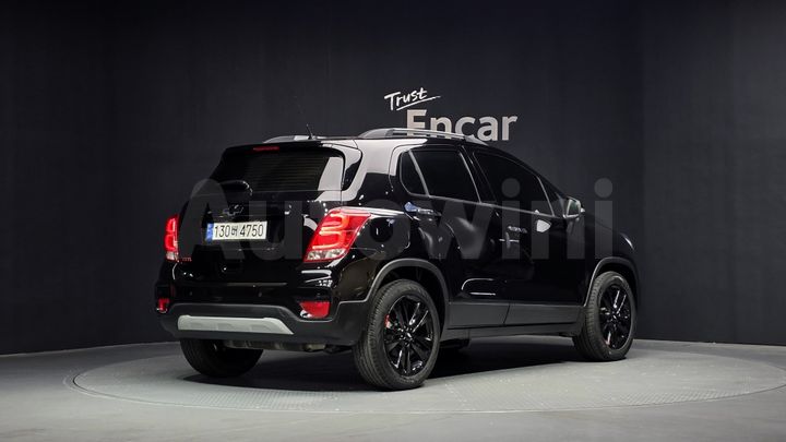 Chevrolet Trax 2019 — 2