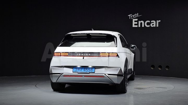 Hyundai Ioniq5 2022 — 4