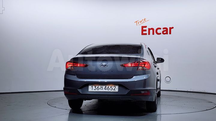 Hyundai Avante 2019 — 4
