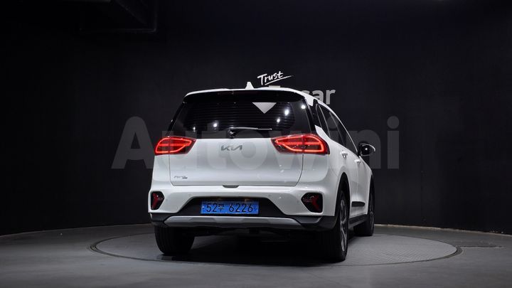 Kia Niro 2023 — 4