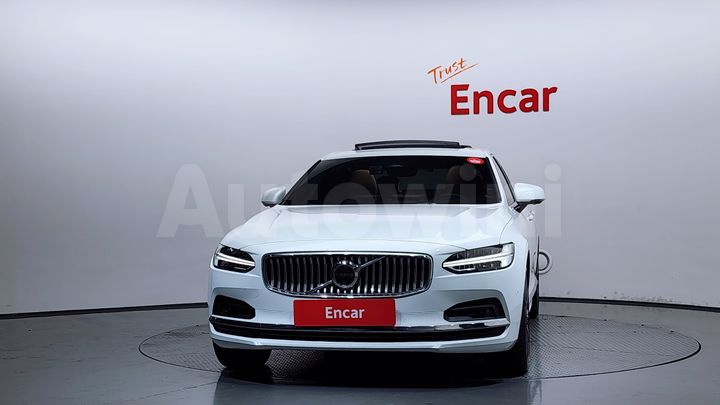 Volvo S90 2022 — 3