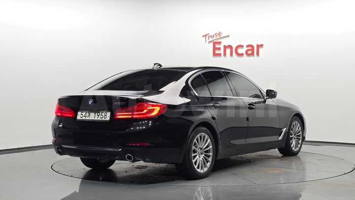 BMW 5 Series 2019 — 2