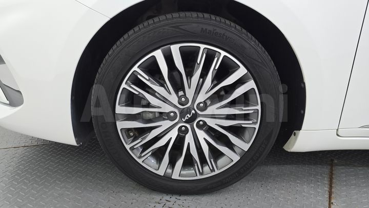 Kia K7 2020 — 5