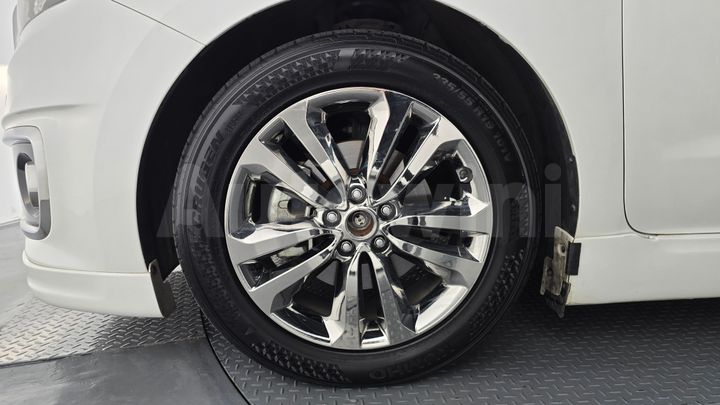 Kia Carnival 2016 — 5
