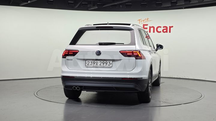 Volkswagen Tiguan 2020 — 4