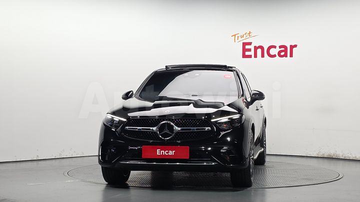 Mercedes-Benz GLC Class 2025 — 3