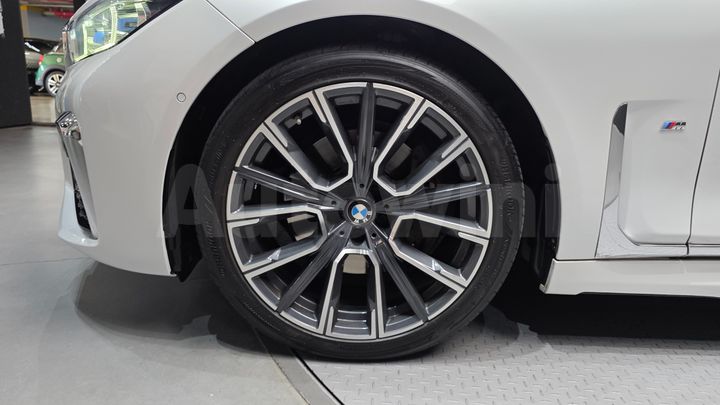 BMW 7 Series 2021 — 5