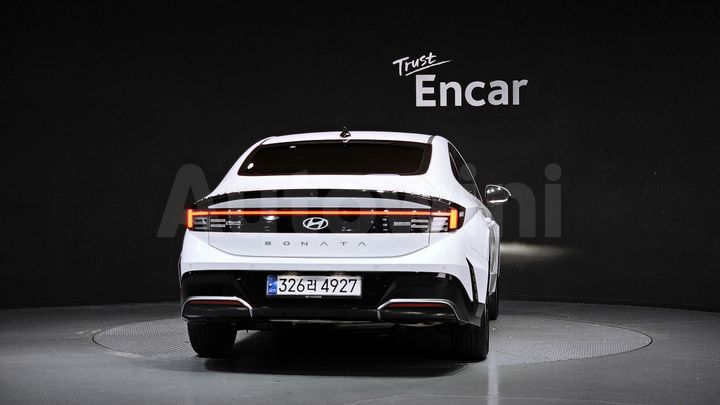 Hyundai Sonata 2025 — 4