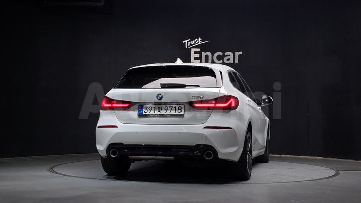 BMW 1 Series 2021 — 4