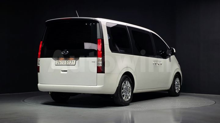 Hyundai Staria 2022 — 2