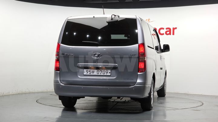 Hyundai Starex 2019 — 4
