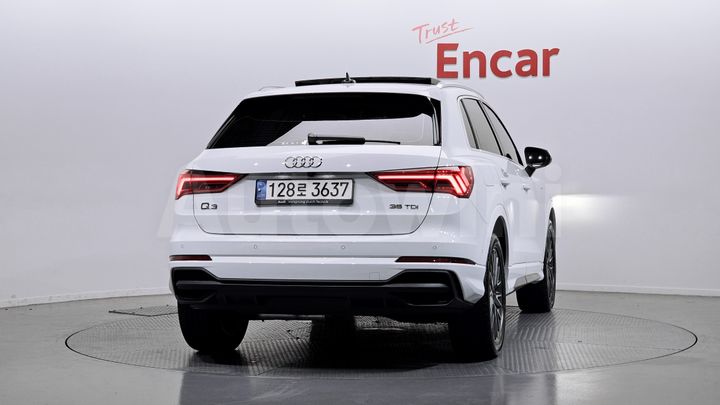 Audi Q3 2022 — 4