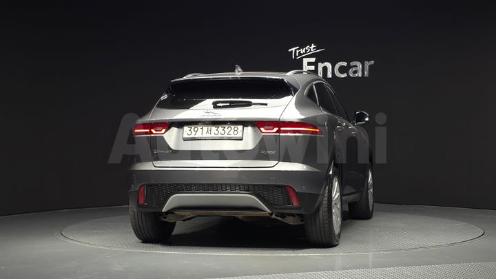 Jaguar E PACE 2019 — 4
