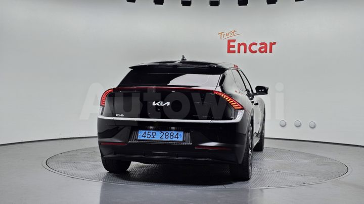 Kia EV6 2022 — 4