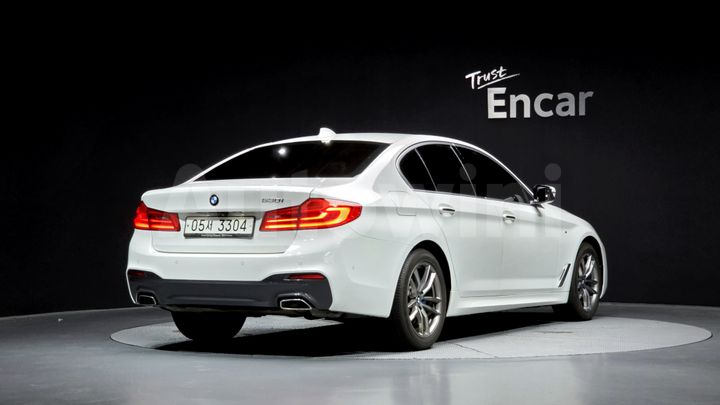 BMW 5 Series 2018 — 2