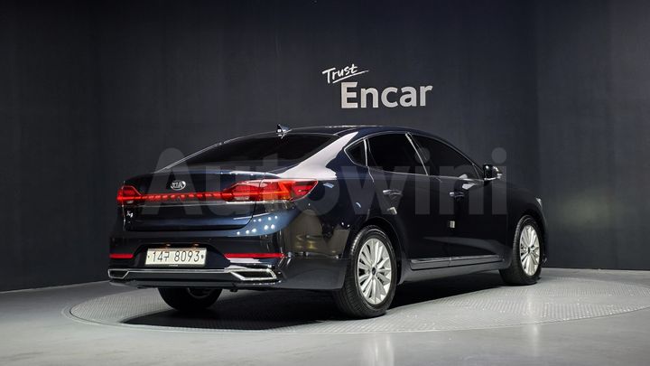 Kia K7 2020 — 2
