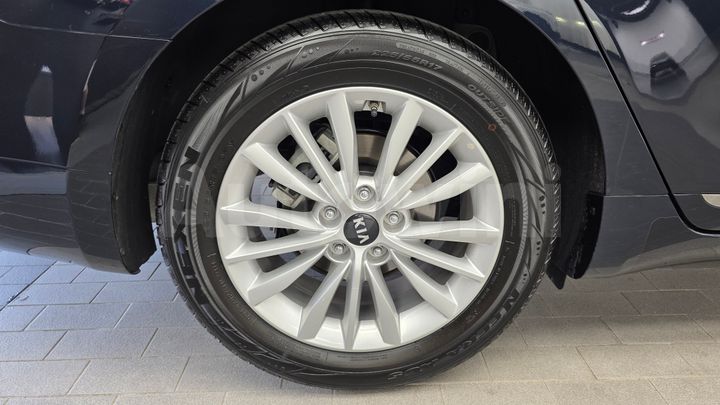 Kia K7 2020 — 5