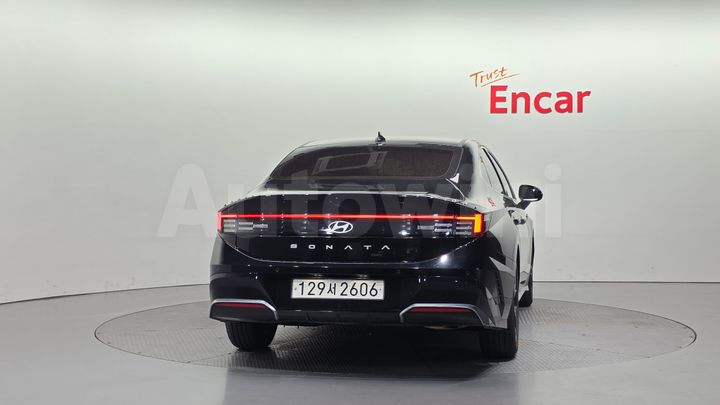 Hyundai Sonata 2024 — 4