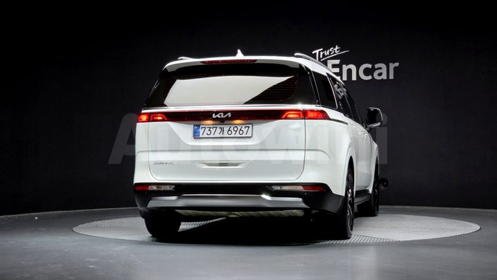 Kia Carnival 2023 — 4