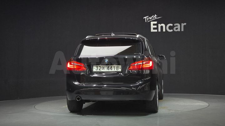 BMW 2 Series 2015 — 4