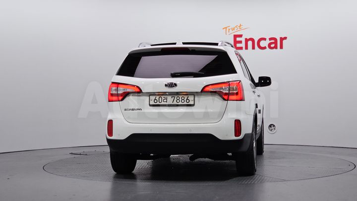 Kia Sorento 2014 — 4