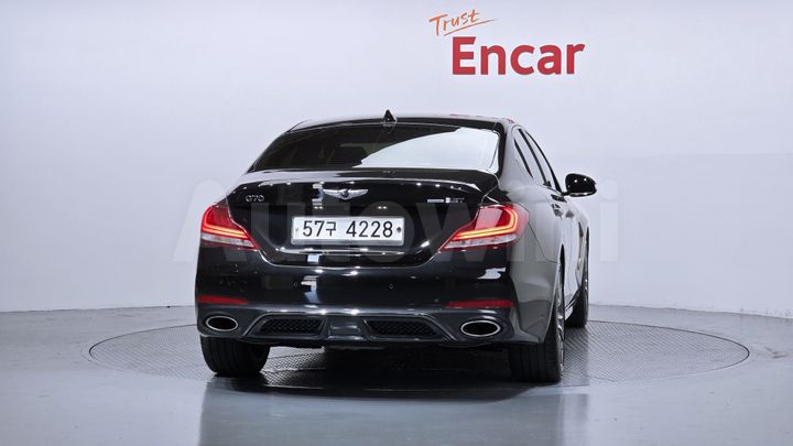 Genesis G70 2018 — 4