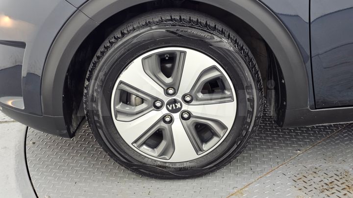 Kia Niro 2017 — 5