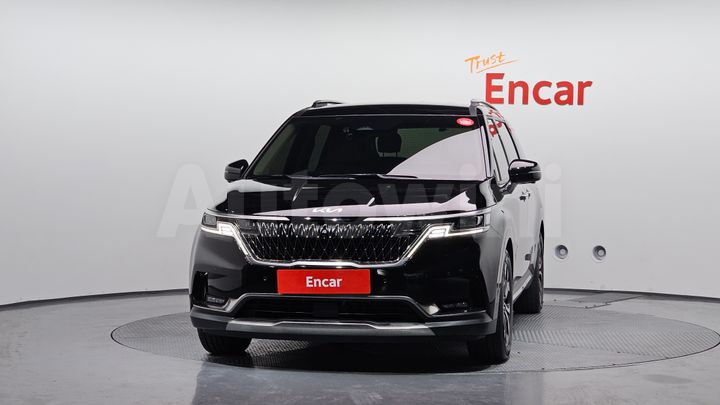 Kia Carnival 2023 — 3