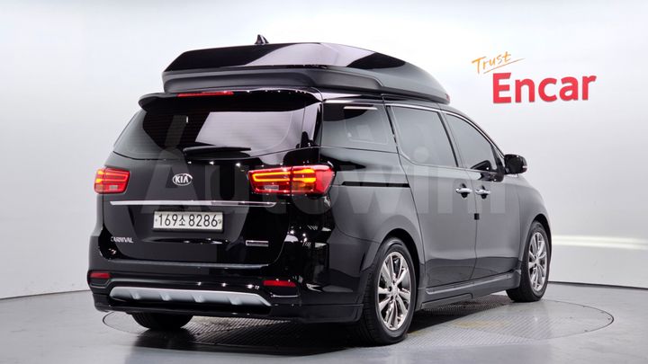 Kia Carnival 2020 — 2