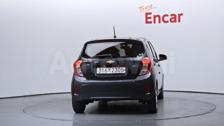 Chevrolet Spark 2017 — 4
