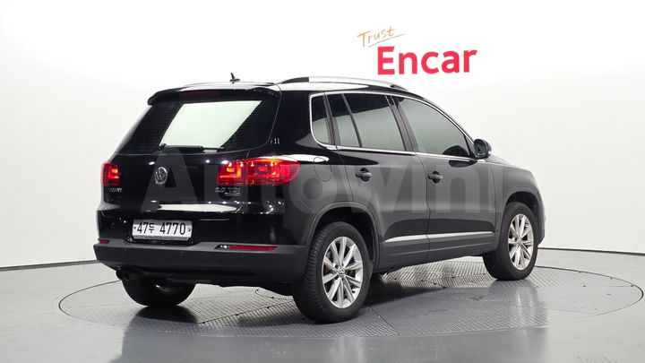 Volkswagen Tiguan 2015 — 2