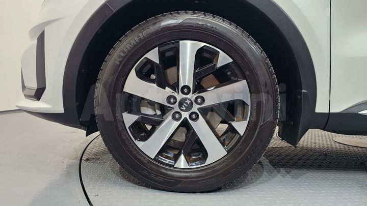Kia Sorento 2021 — 5