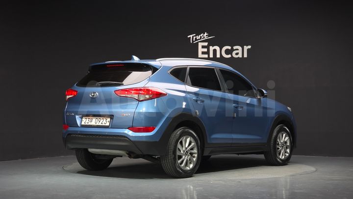 Hyundai Tucson 2016 — 2